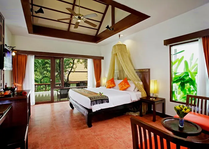 Diamond Cottage Resort & Spa